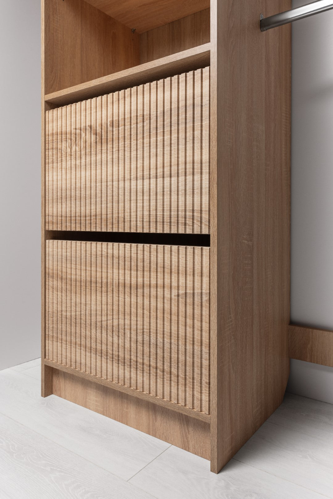 BASEL 2M WALK IN WARDROBE KIT - FLUTED - NATURAL OAK