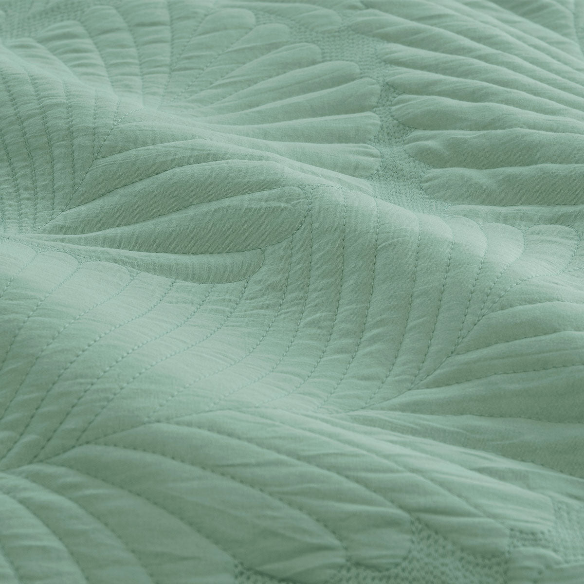 Ardor Molly Palm Green Quilted Quilt Cover Set King